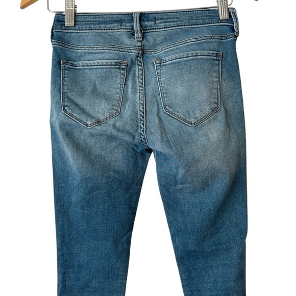 Abercrombie & Fitch Signature Collection Super Skinny Jeans - Picture 12 of 16